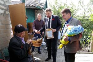 Згадували і дякували фронтовикам